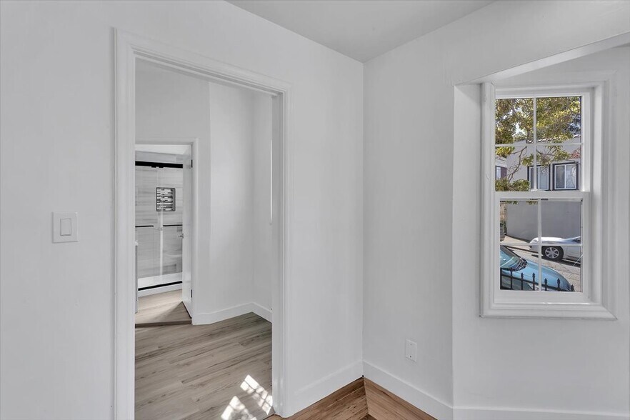 More Photos Of 3300 Harrison St, Oakland Apartments For Sale