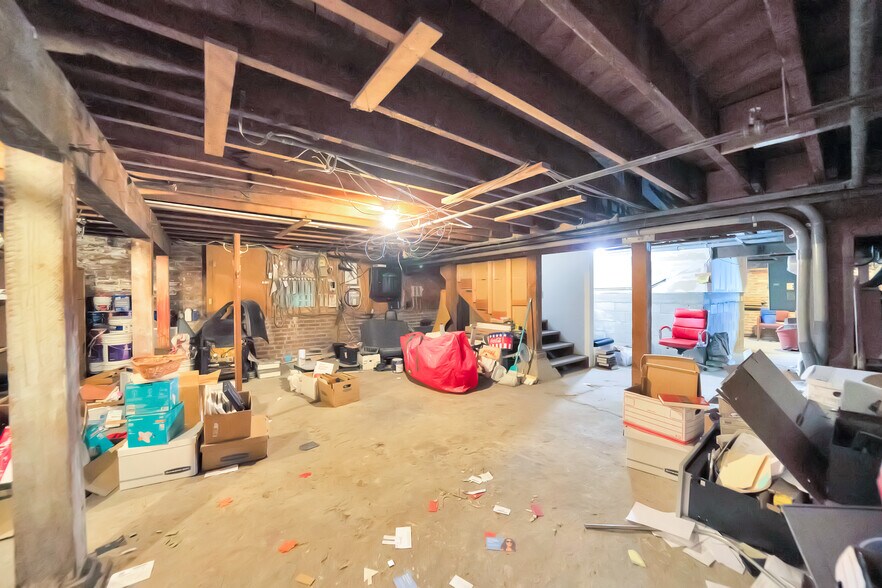 More Photos Of 333 E Channel St, Stockton Loft Creative Space For Sale
