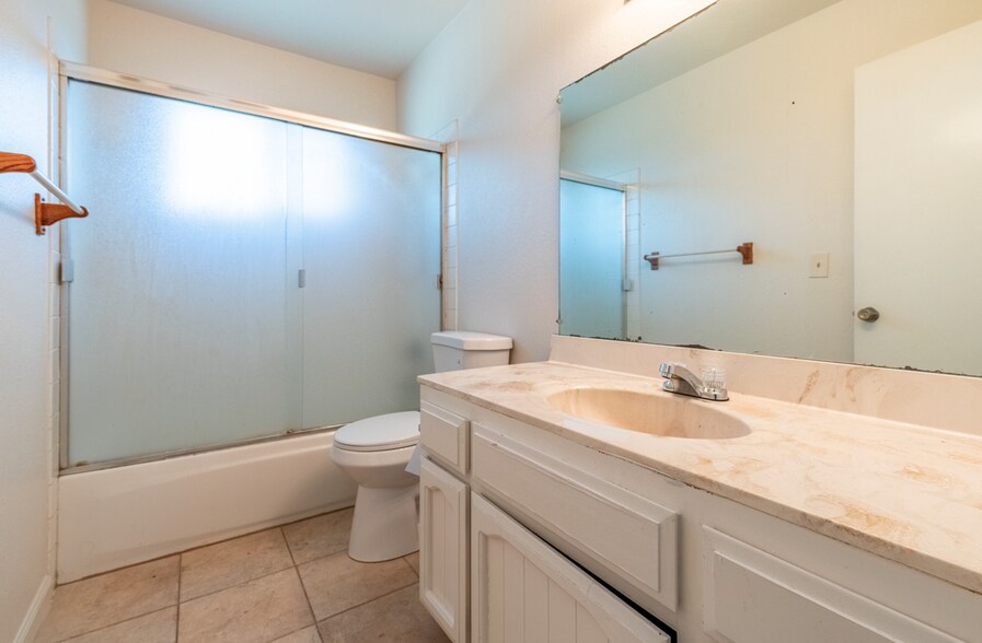 More Photos Of 407 Raymond Ave, San Jose Multifamily For Sale