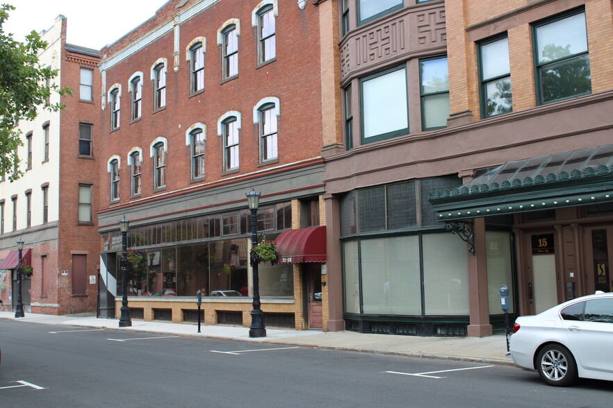 Primary Photo Of 9-13 Hampden St, Springfield Office For Lease