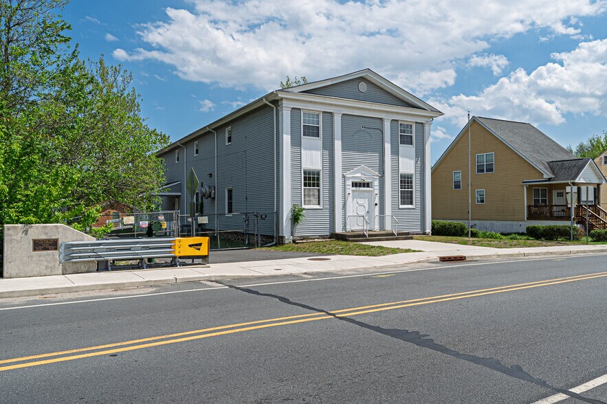 More Photos Of 82 Mill St, Mays Landing Restaurant For Sale