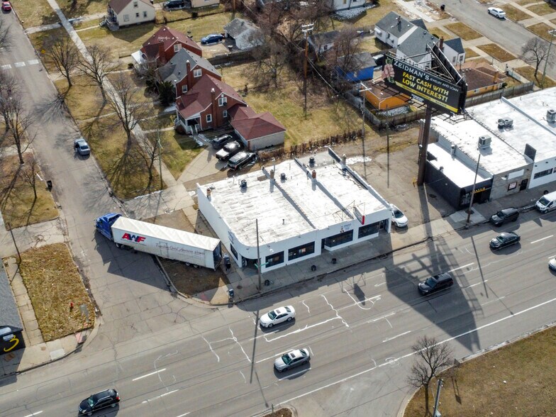 More Photos Of 12744 E 8 Mile Rd, Detroit General Retail For Sale