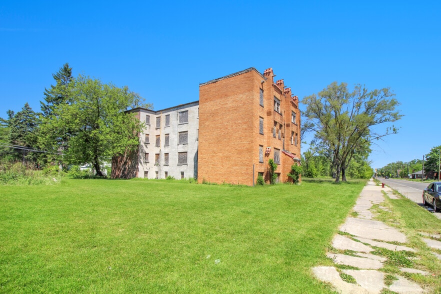 More Photos Of , Detroit Multifamily For Sale