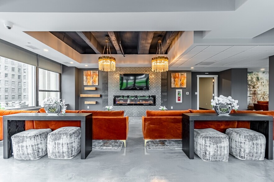 More Photos Of 900 Lee St E, Charleston Apartments For Sale