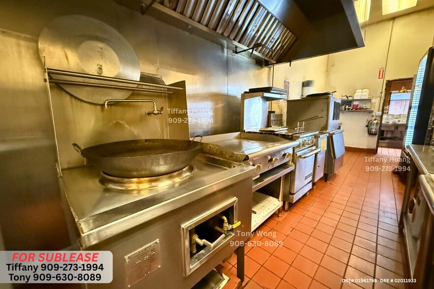 More Photos Of 4110 N Harbor Blvd, Fullerton Storefront For Lease