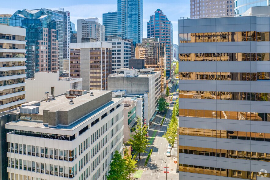 More Photos Of 518 Hornby St, Vancouver Storefront Retail Office For Sale