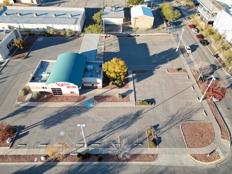 More Photos Of 6950 Pitt St, El Paso Office For Lease