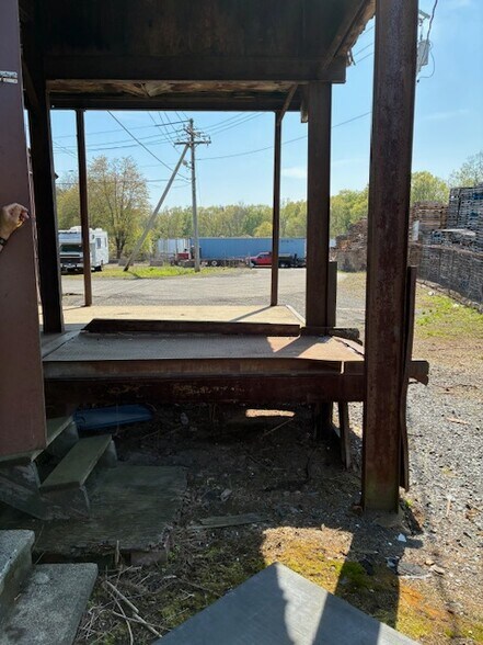 More Photos Of 346 Quinnipiac St, Wallingford Industrial For Sale