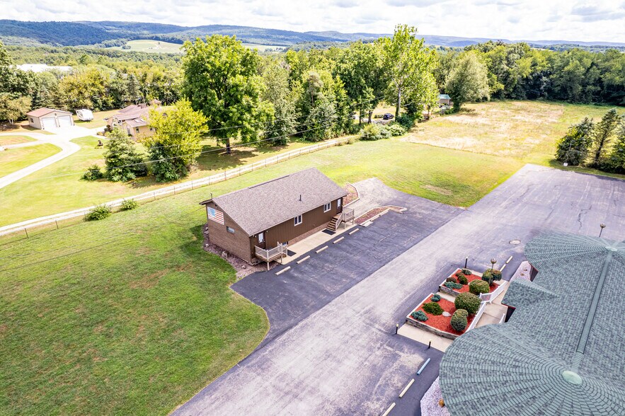 More Photos Of 376 E Main St, Mount Pleasant Medical For Sale