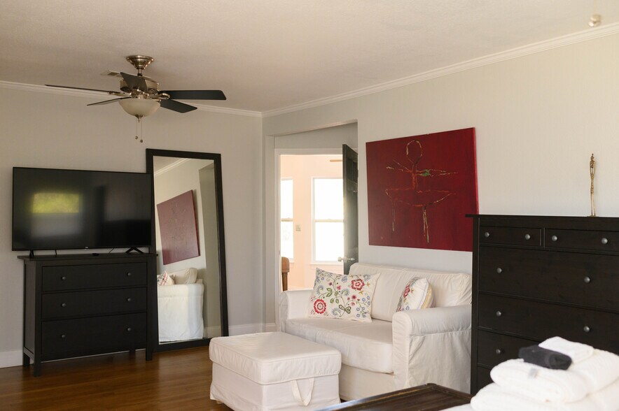 More Photos Of 4902 Pecan Springs Rd, Austin Land For Sale