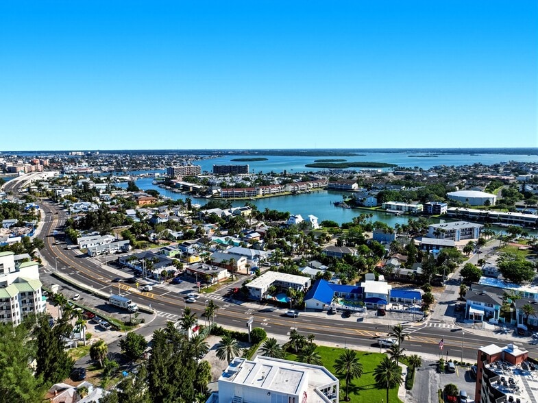 More Photos Of 11965 Gulf Blvd, Treasure Island Hotel For Sale