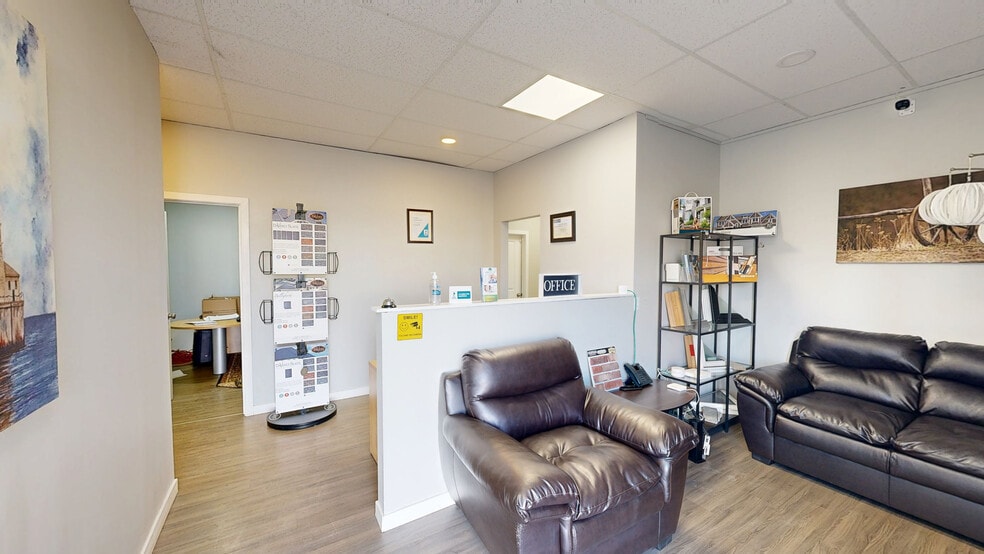 Primary Photo Of 1247 36th Ave NE, Calgary Warehouse For Sale