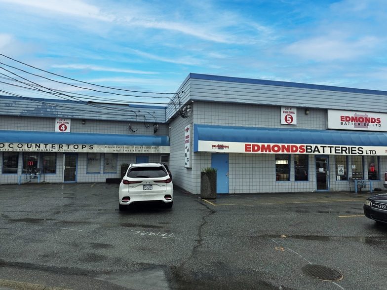 More Photos Of 20131-20133 Industrial Ave, Langley Warehouse For Lease
