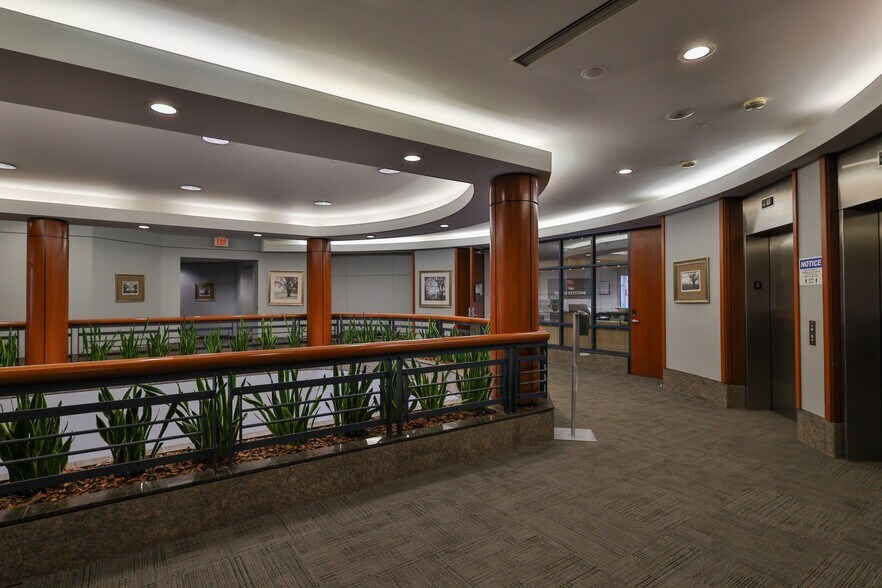 More Photos Of 1525 Valley Center Pky, Bethlehem Unknown For Lease