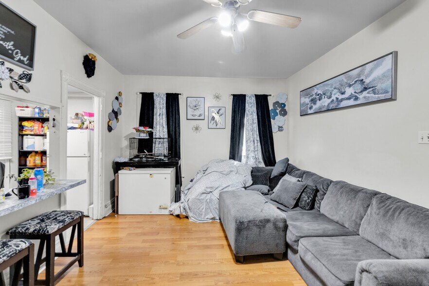 More Photos Of 1501 W Chew St, Allentown Storefront Retail Residential For Sale