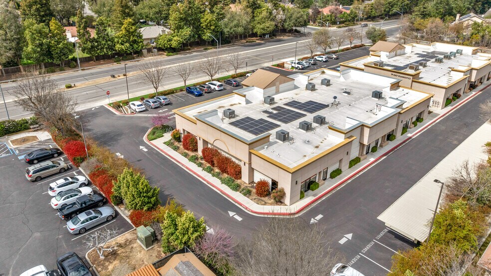 More Photos Of 7206 N Milburn Ave, Fresno Medical For Lease