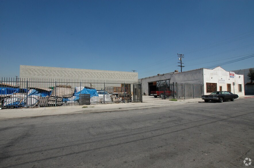 Primary Photo Of 1861 E 66th St, Los Angeles Manufacturing For Lease