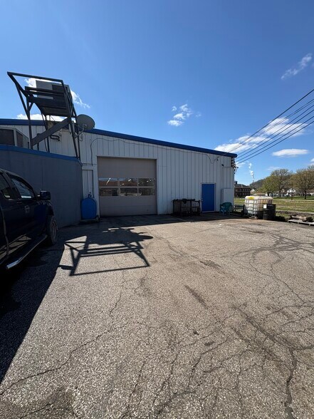 More Photos Of 1625 Commerce St, Wellsburg Auto Dealership For Sale