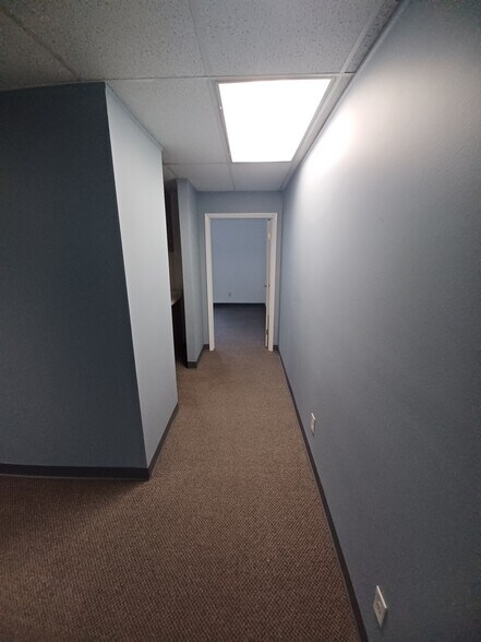 More Photos Of 2500 Packard Rd, Ann Arbor Office For Sale