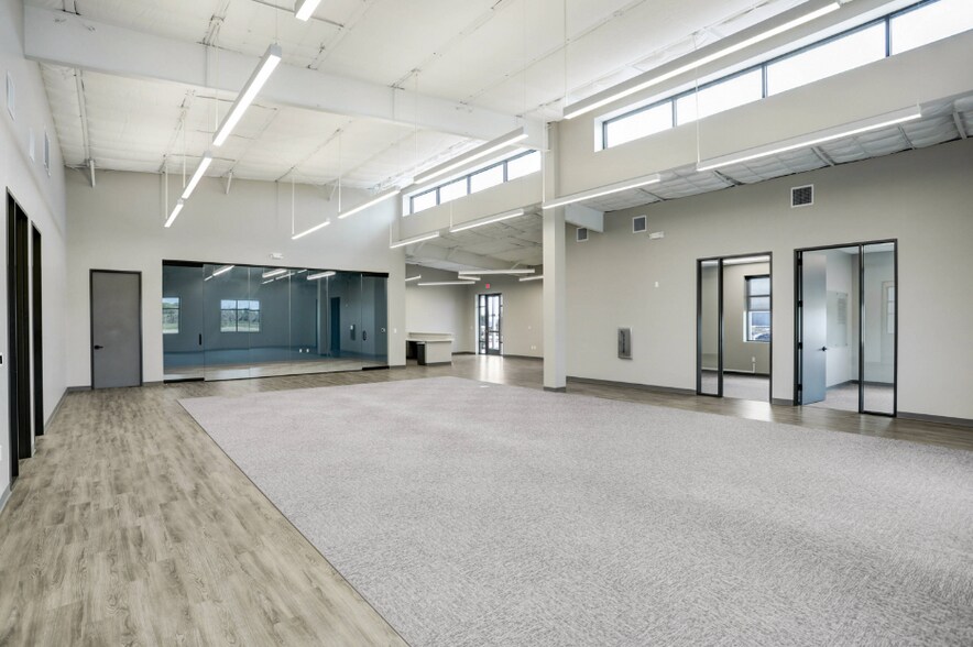 More Photos Of 4440 FM 2351, Friendswood Office For Sale