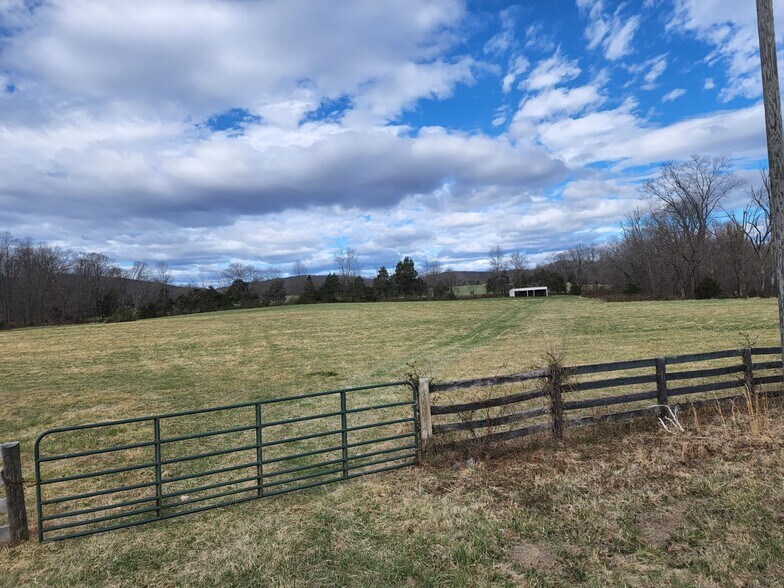 More Photos Of 24555 James Monroe Hwy, Aldie Land For Lease