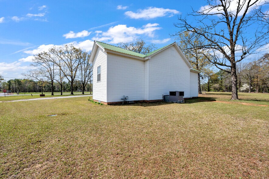 More Photos Of 4826 Co 217 rd, Hillsboro Specialty For Sale