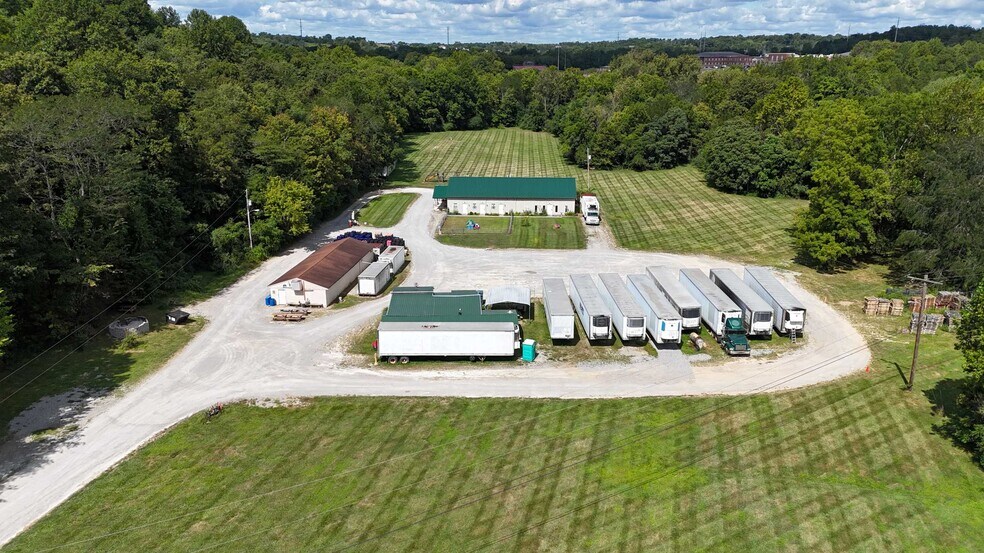 More Photos Of 6101 State Route 247, Hillsboro Light Distribution For Sale