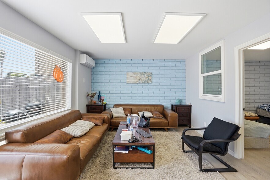 More Photos Of 2141 10th St, Los Osos Drugstore For Sale