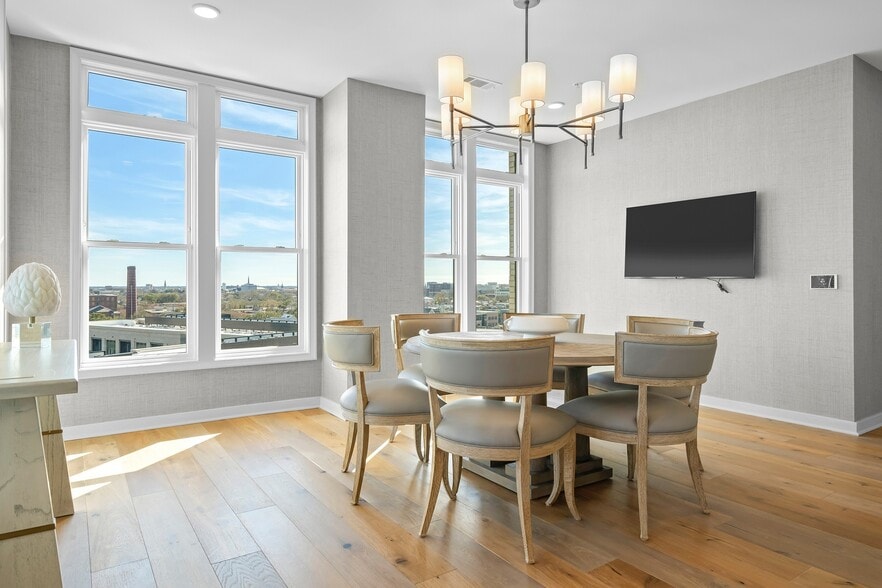 More Photos Of 838 Morrison Dr, Charleston Apartments For Lease