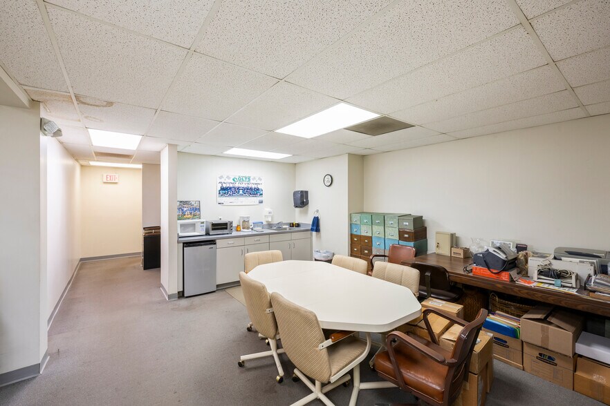 More Photos Of 1190 Pompton Ave, Cedar Grove General Retail For Sale