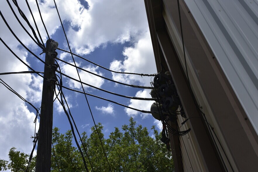 More Photos Of 1112 Kentucky Ave, South Houston Warehouse For Lease