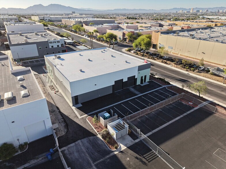 More Photos Of 2630 Brooks Ave, North Las Vegas Warehouse For Sale