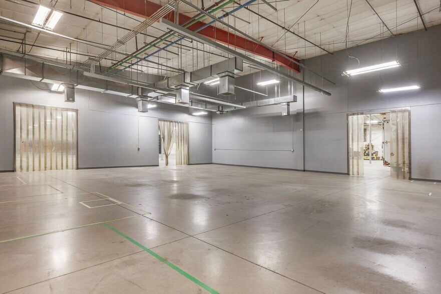 More Photos Of 1151 Industry Rd, Sturgis Manufacturing For Sale