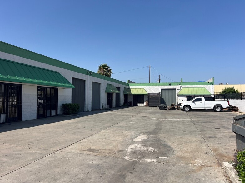 More Photos Of 11015 Rush St, South El Monte Warehouse For Lease