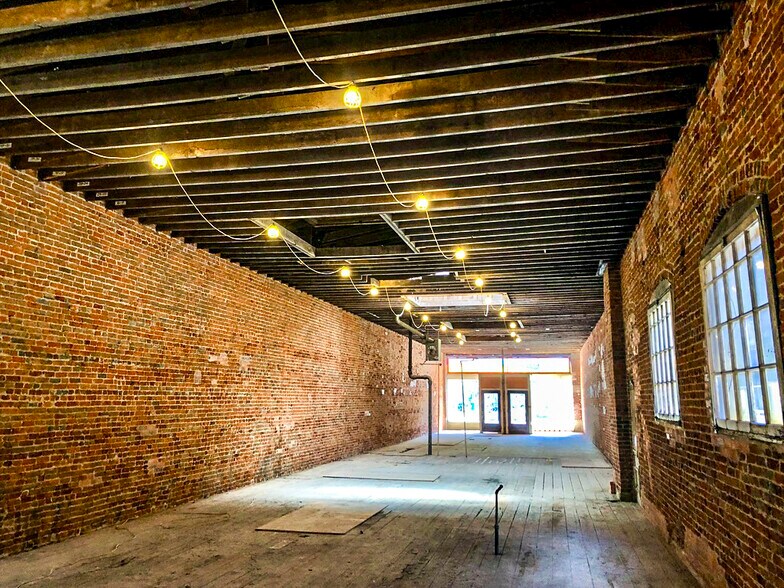 More Photos Of 206 N Tejon St, Colorado Springs Restaurant For Sale