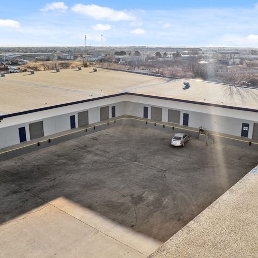 More Photos Of 2703 W Industrial Ave, Midland Warehouse For Lease