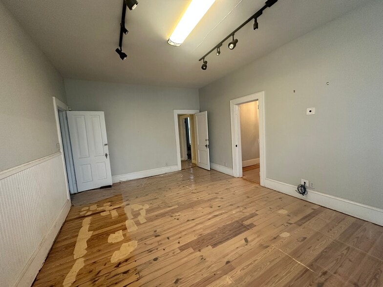 More Photos Of 103 Kelly Mill Rd, Cumming Office For Sale