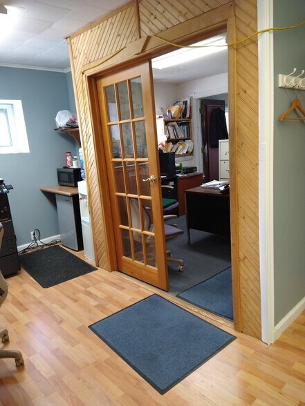 More Photos Of 1705 Hertel Ave, Buffalo Office Residential For Sale