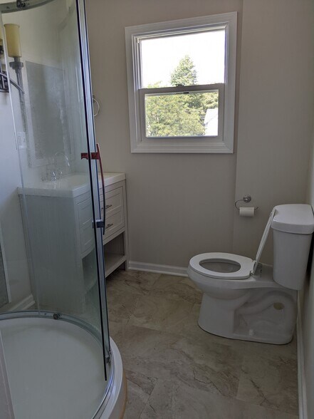 More Photos Of 246 5th St NW, Barberton Apartments For Sale