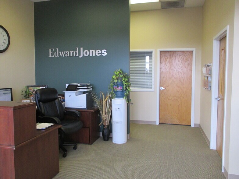 More Photos Of 2300-2304 S Main St, Rice Lake Storefront Retail Office For Sale