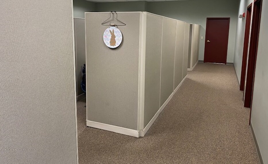 More Photos Of 122 Hills Plz, Charleston Office For Lease