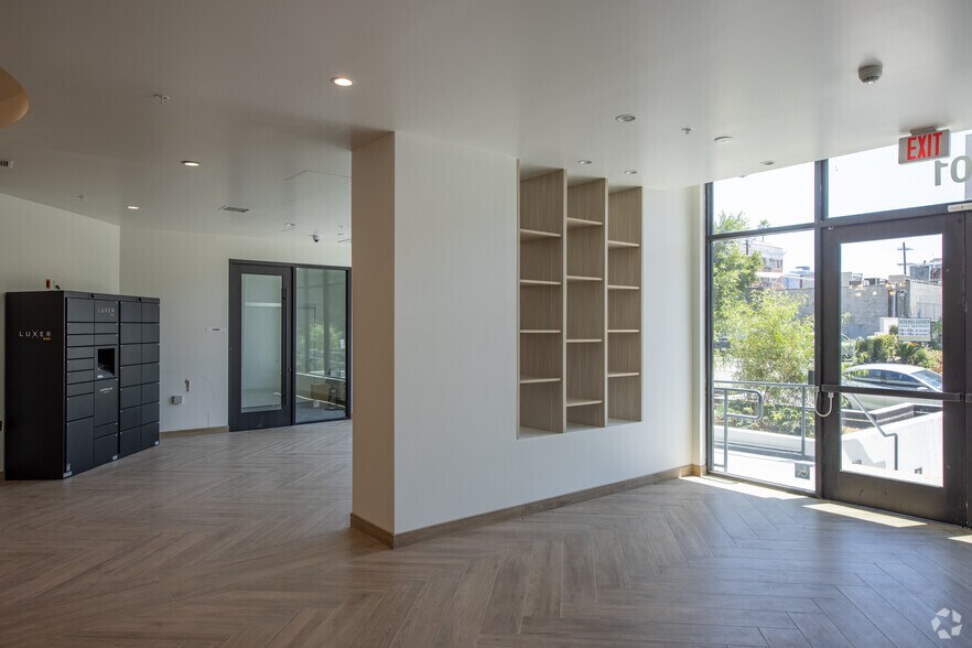 More Photos Of 801 S Berendo St, Los Angeles Apartments For Lease