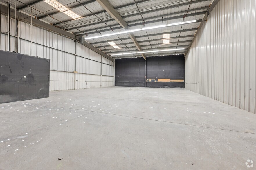 More Photos Of 15750 Arrow Hwy, Fontana Manufacturing For Lease