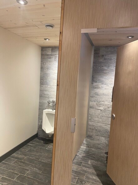 More Photos Of 3909 Research Park Dr, Ann Arbor Office For Lease