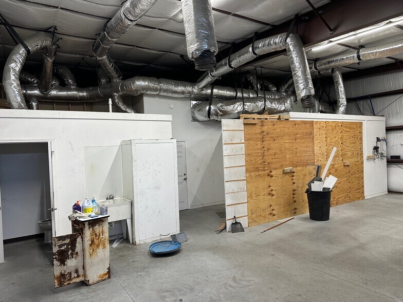 More Photos Of 2142 Live Oak St, Beaufort Office For Lease