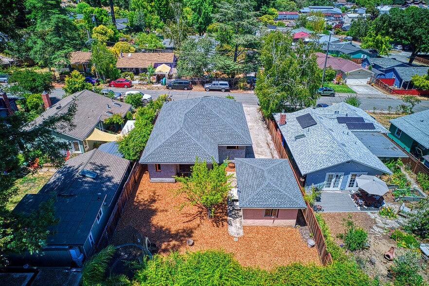 More Photos Of 243 Ada Ave, Felton Specialty For Sale