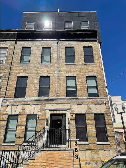 More Photos Of 363 Neptune Ave, Brooklyn Apartments For Sale