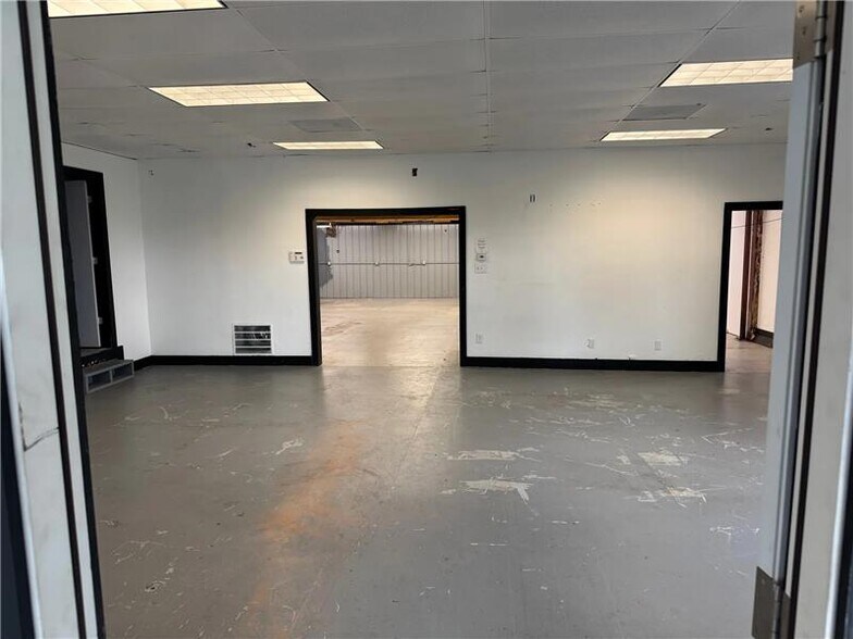 More Photos Of 22252 Us-11, Watertown Freestanding For Sale