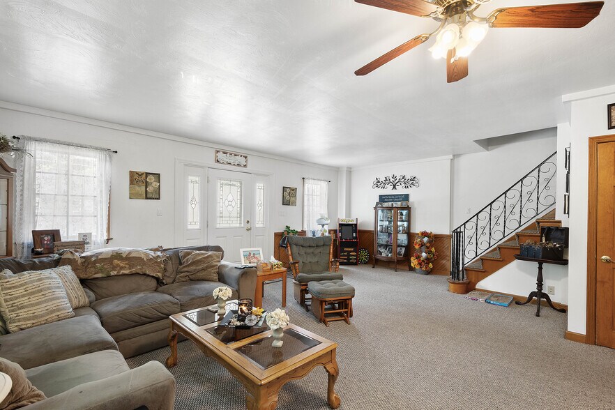 More Photos Of 306 Maple Creek Rd, Charleroi Auto Repair For Sale