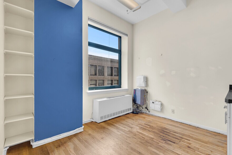 More Photos Of 14 E 4th St, New York Loft Creative Space For Sale
